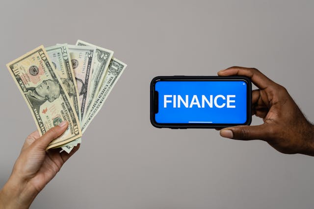 ELSS Mutual Funds: Top Choices and Tax Advantages