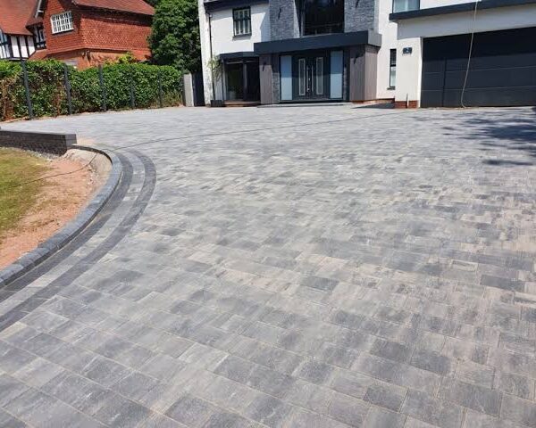 Choosing the Right Materials for a Durable Driveway