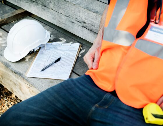 Electrician Course Options In Worcester train Locally