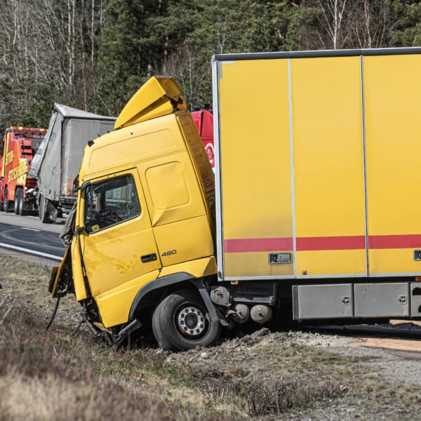 Truck Accident Lawsuits: What Victims Need to Know