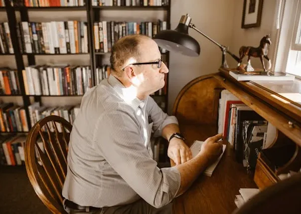 How to Compare Prices & Deals When You Buy Eyeglasses Online